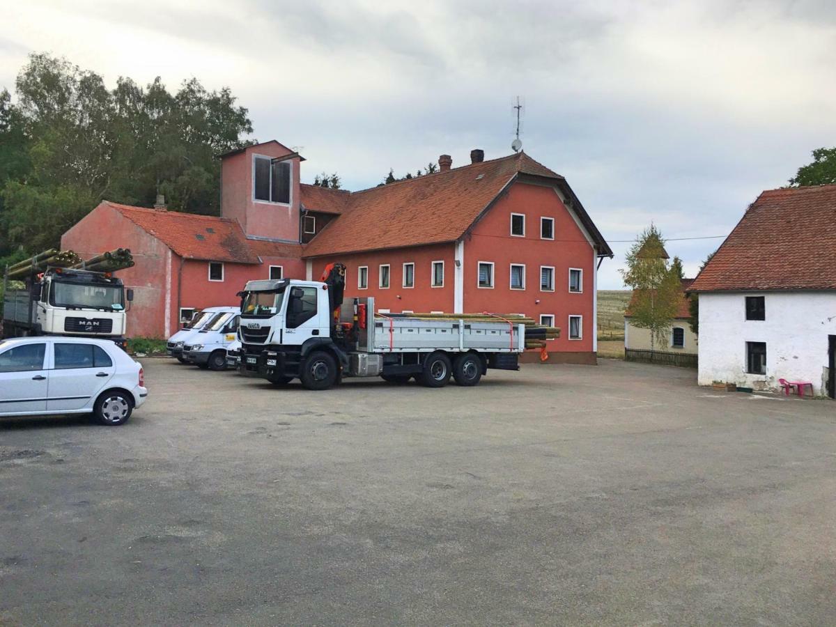Jachabauer Hotell Ried  Eksteriør bilde